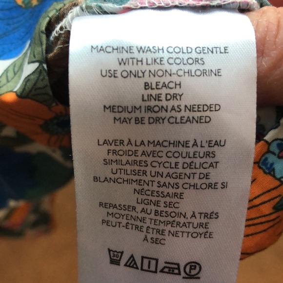 Anthropologie floral short puff sleeve, v neck, tiered dress, size XL - Picture 3 of 6